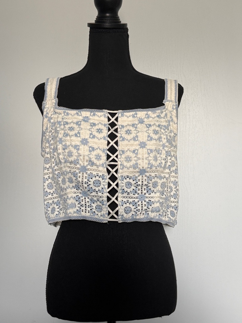 Aerie White and Light Blue Lace-Trim Granny Square Cropped Bralette | Sz XL